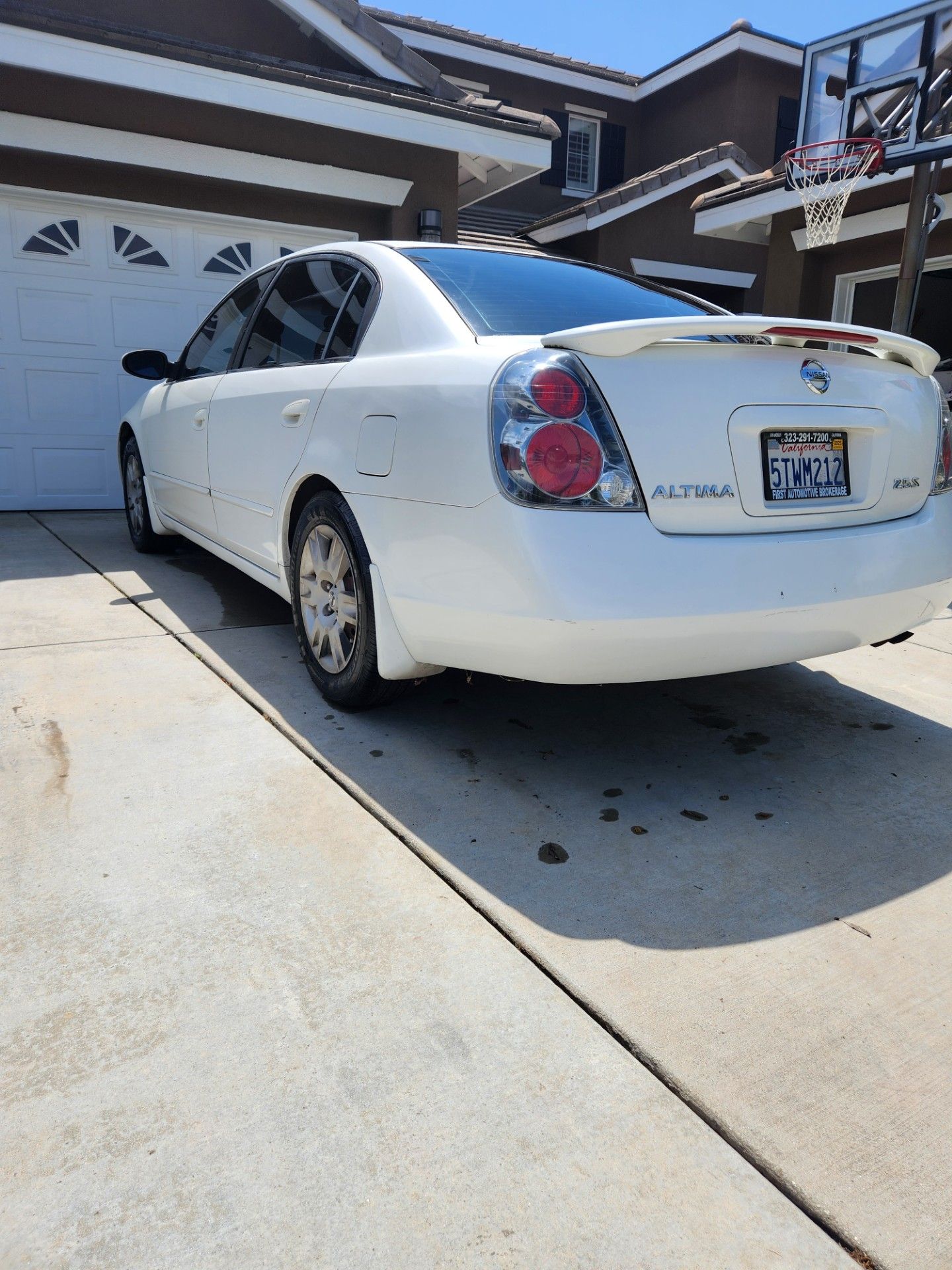 Used 2005 Nissan Altima 2.5 S w/ (S02) Side Airbags Pkg FWD image 5