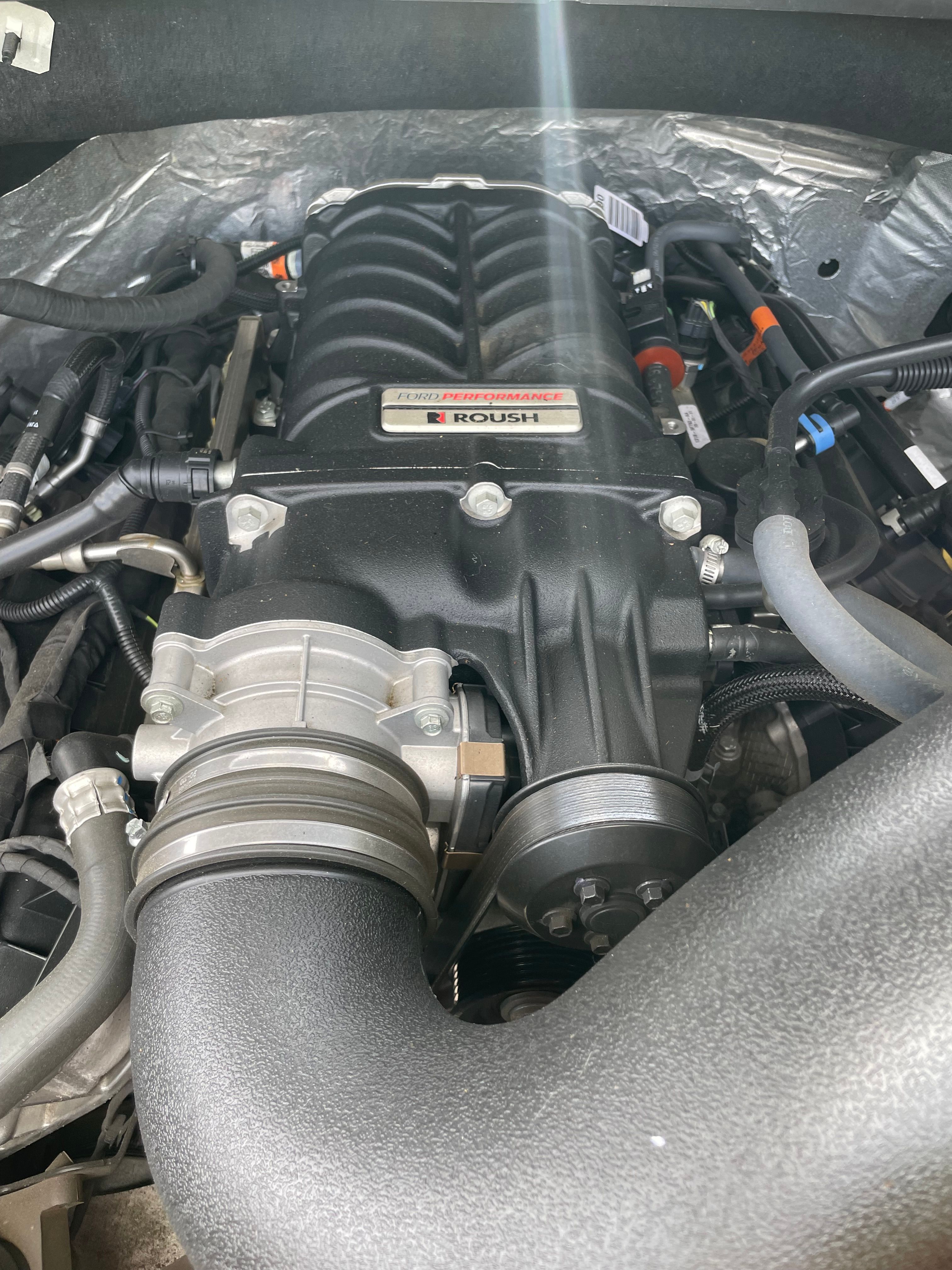 Used 2018 Ford F150 XLT w/ Equipment Group 302A Luxury AWD/4WD image 8