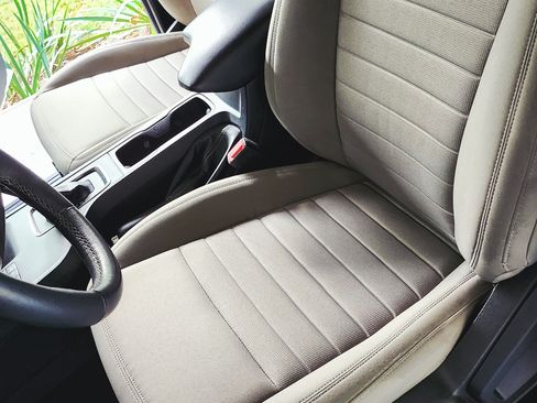 Used 2019 Ford Ranger XLT w/ Equipment Group 302A Luxury image 8