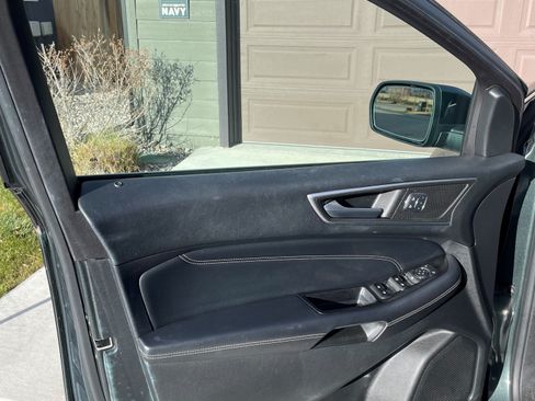 Used 2015 Ford Edge Titanium w/ Equipment Group 302A image 15