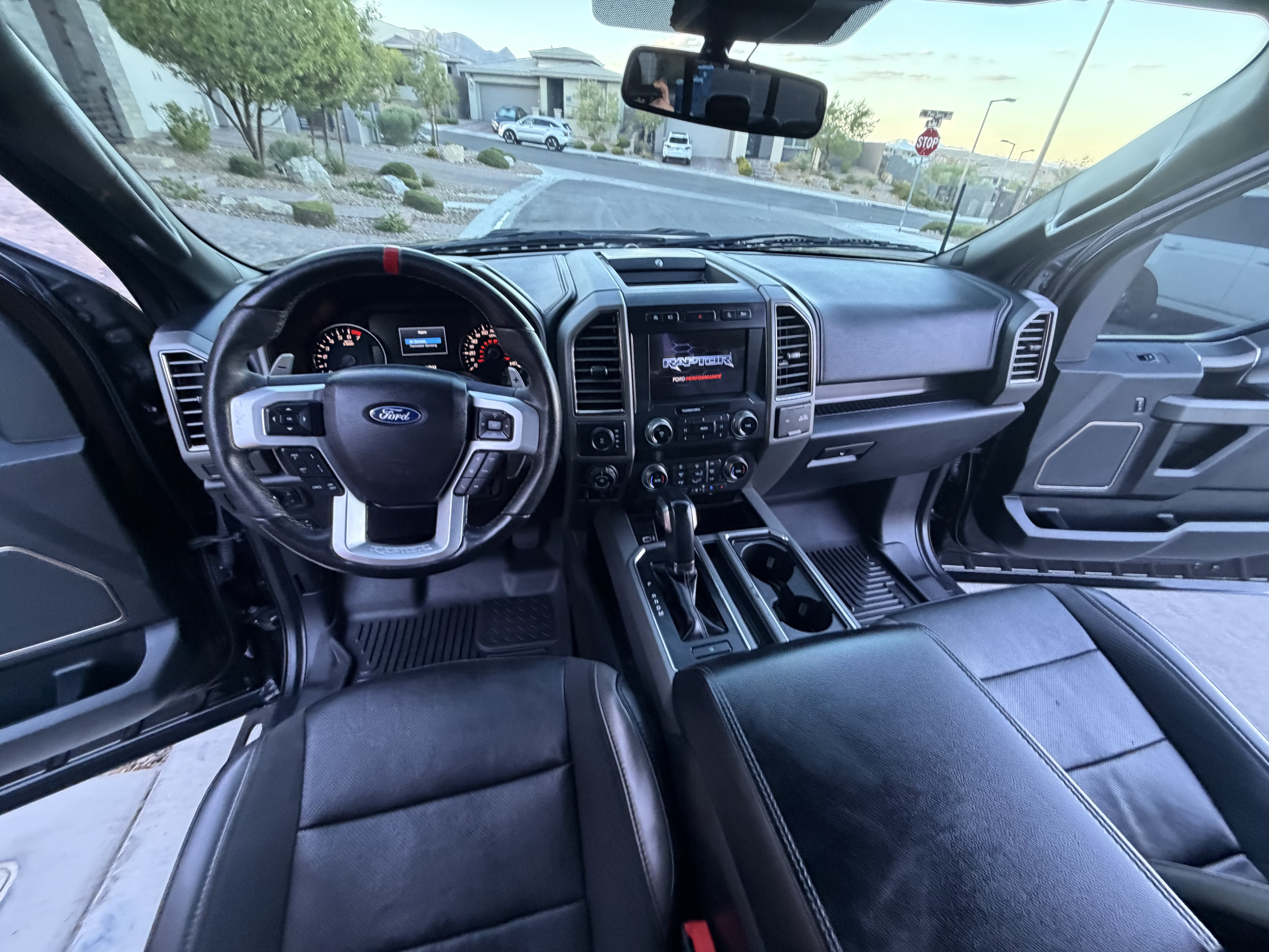 Used 2020 Ford F150 Raptor w/ Equipment Group 802A Luxury AWD/4WD image 14