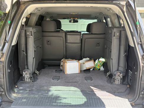 Used 2009 Toyota Land Cruiser image 14