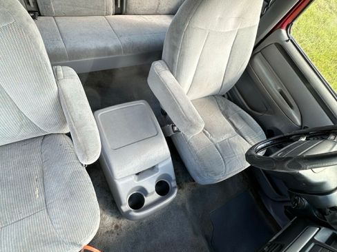 Used 1994 Ford F150 XL image 5