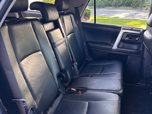 Used 2012 Toyota 4Runner Limited image 11