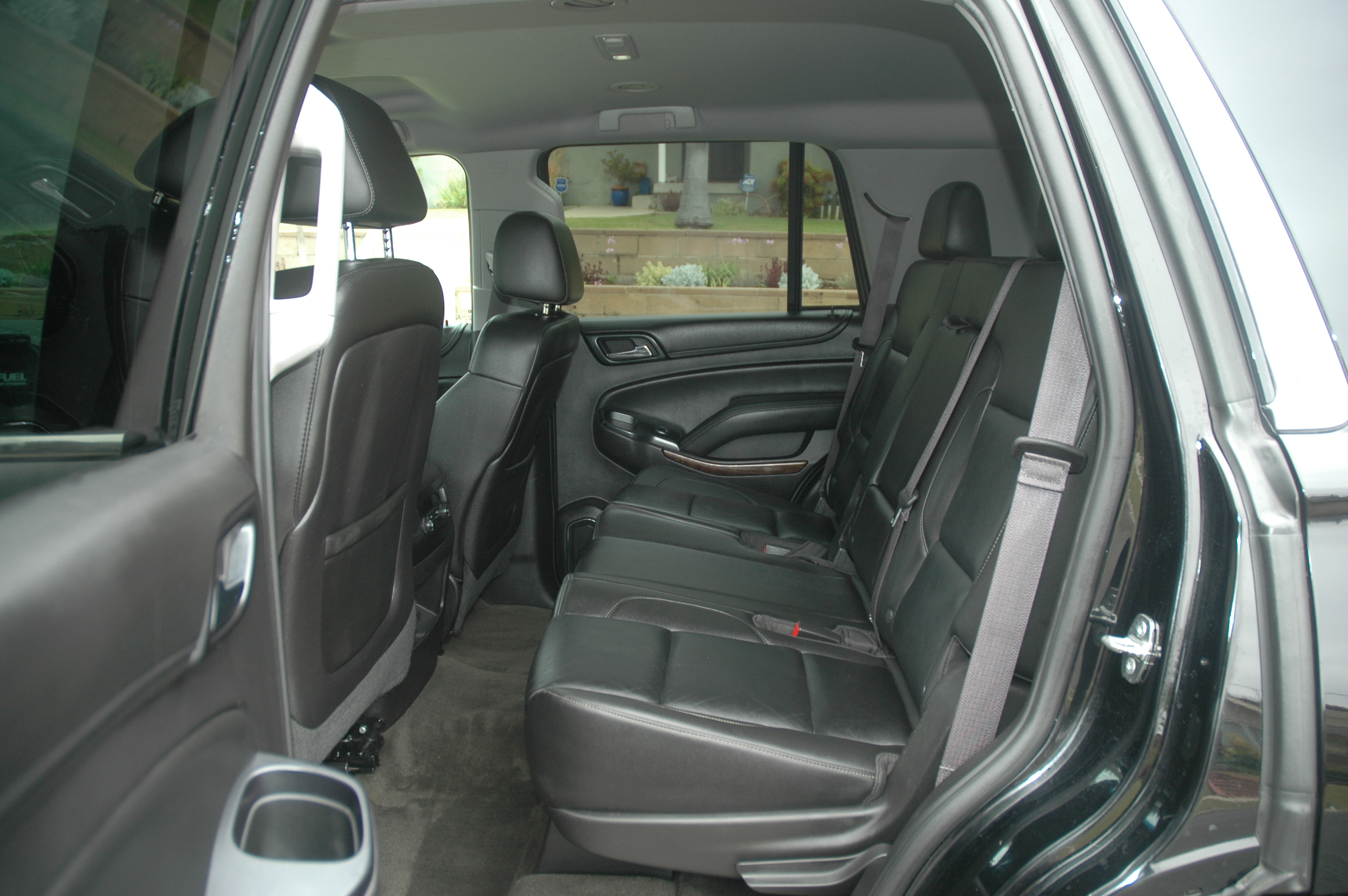 Used 2015 Chevrolet Tahoe LT RWD image 11