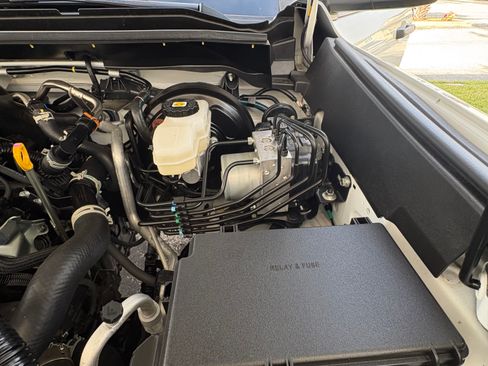 Used 2025 Toyota 4Runner SR5 RWD image 13