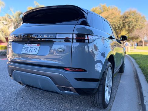 Used 2020 Land Rover Range Rover Evoque First Edition image 6