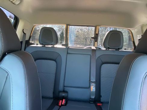 Used 2019 Chevrolet Colorado Z71 image 16