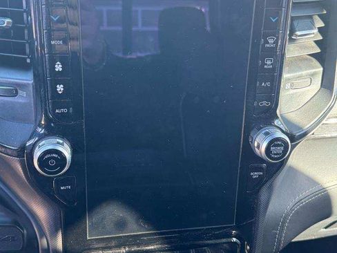 Used 2022 RAM 3500 Limited w/ Max Tow Package image 9