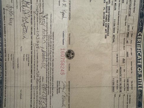 Used 2012 Porsche Panamera 4 image 9