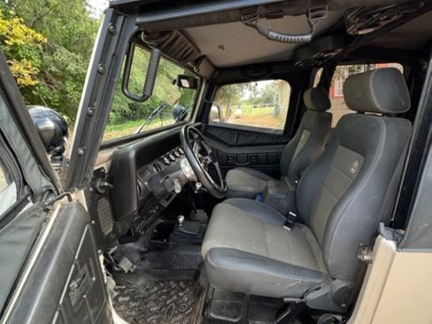 Used 1995 Jeep Wrangler SE image 4