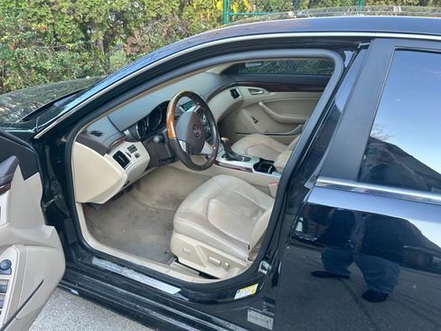 Used 2011 Cadillac CTS Luxury image 9