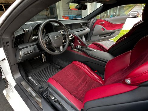 Used 2020 Lexus LC 500 Coupe image 14