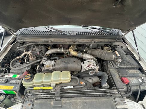 Used 2000 Ford F350 Long Bed image 15