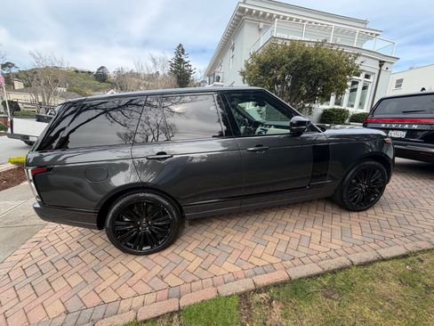 Used 2021 Land Rover Range Rover Westminster Edition image 5