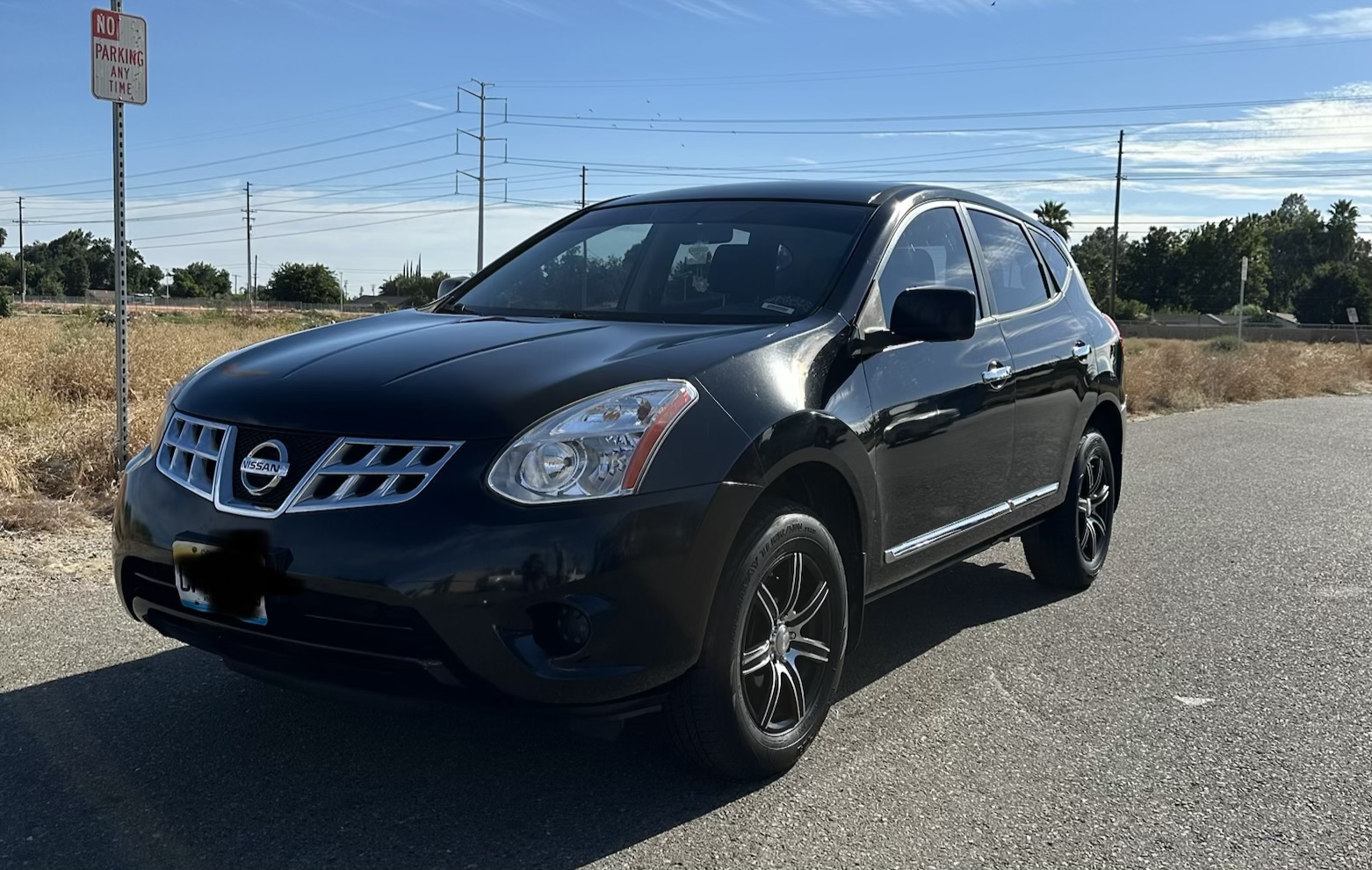 Used 2012 Nissan Rogue S AWD/4WD image 1