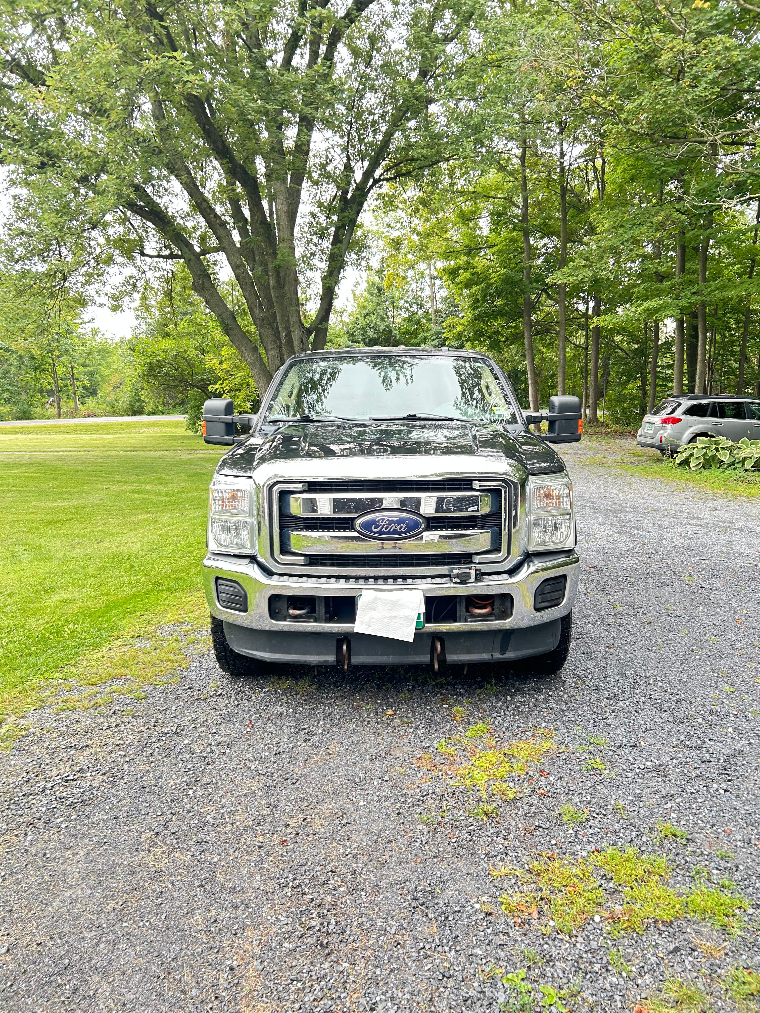 Used 2015 Ford F250 XLT w/ Snow Plow Prep Package AWD/4WD image 2