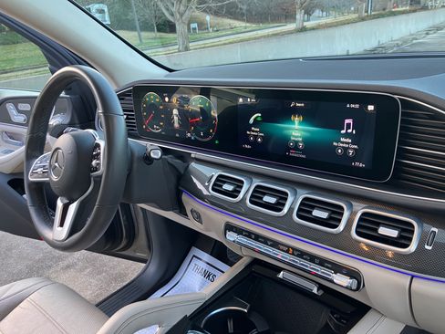 Used 2020 Mercedes-Benz GLE 350 4MATIC image 16