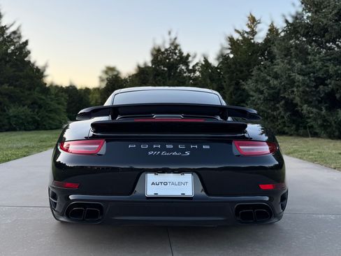 Used 2014 Porsche 911 Turbo S AWD/4WD image 10