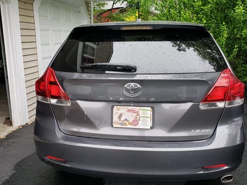 Used 2015 Toyota Venza LE image 13