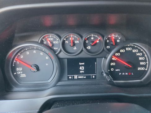 Used 2022 Chevrolet Silverado 1500 Custom w/ LPO, Dark Essentials Package image 11