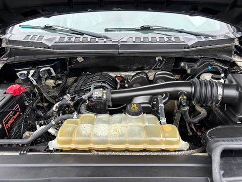 Used 2019 Ford F150 XL w/ Equipment Group 101A Mid image 4