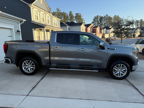 Used 2021 GMC Sierra 1500 SLT w/ SLT Premium Plus Package image 6