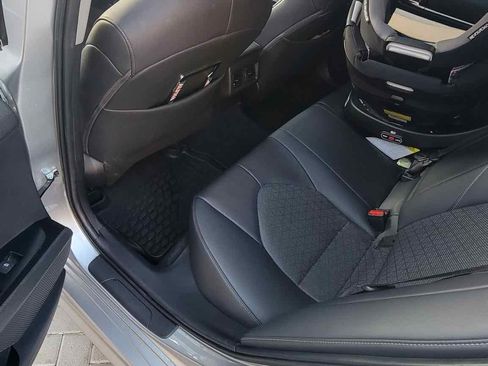 Used 2019 Toyota Camry XSE image 13