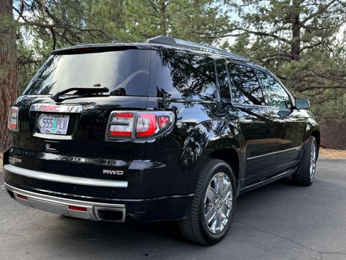 Used 2016 GMC Acadia Denali image 2