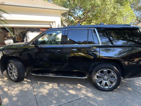 Used 2015 GMC Yukon SLT AWD/4WD image 8