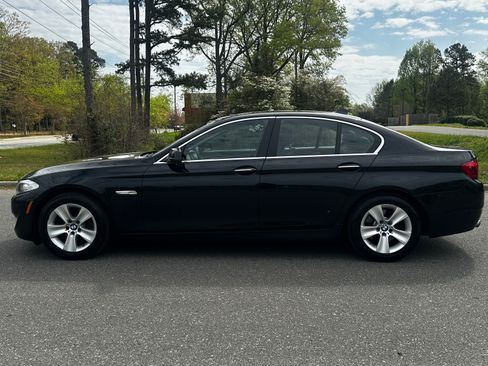 Used 2013 BMW 528i xDrive Sedan AWD/4WD image 10