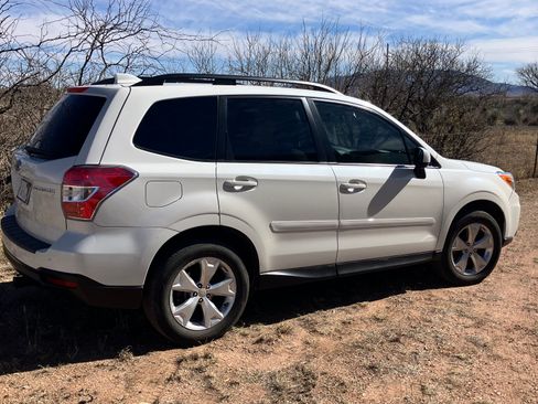 Used 2016 Subaru Forester 2.5i Premium image 8