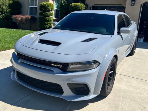 Used 2021 Dodge Charger SRT Hellcat RWD image 2