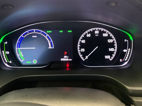 Used 2021 Honda Insight Touring image 2