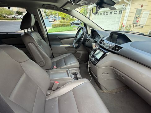 Used 2014 Honda Odyssey EX-L image 5