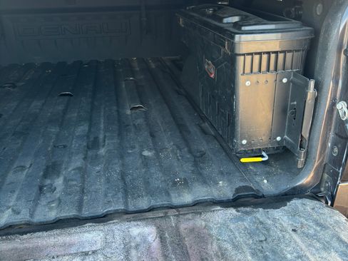 Used 2015 GMC Sierra 3500 SLE w/ SLE Preferred Package image 11