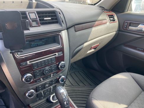 Used 2010 Ford Fusion SE image 11