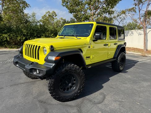 Used 2024 Jeep Wrangler Unlimited Sport AWD/4WD image 26