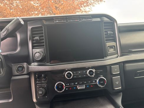 Used 2024 Ford F350 Platinum image 4