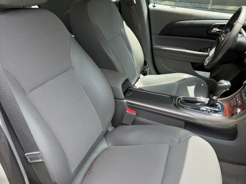 Used 2013 Chevrolet Malibu LT FWD image 11