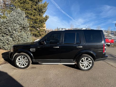 Used 2016 Land Rover LR4 HSE image 1