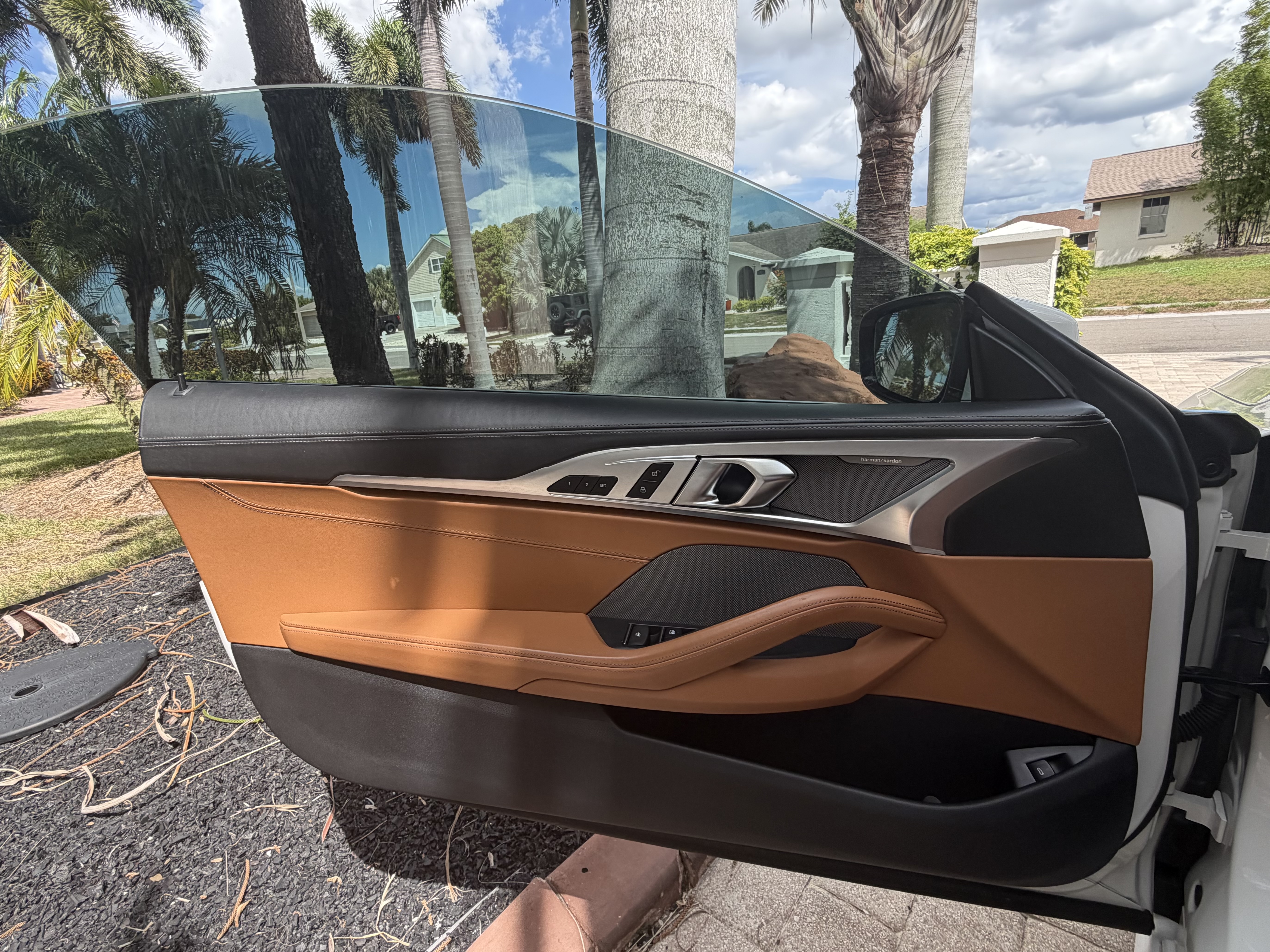 Used 2019 BMW M850i xDrive Convertible AWD/4WD image 22