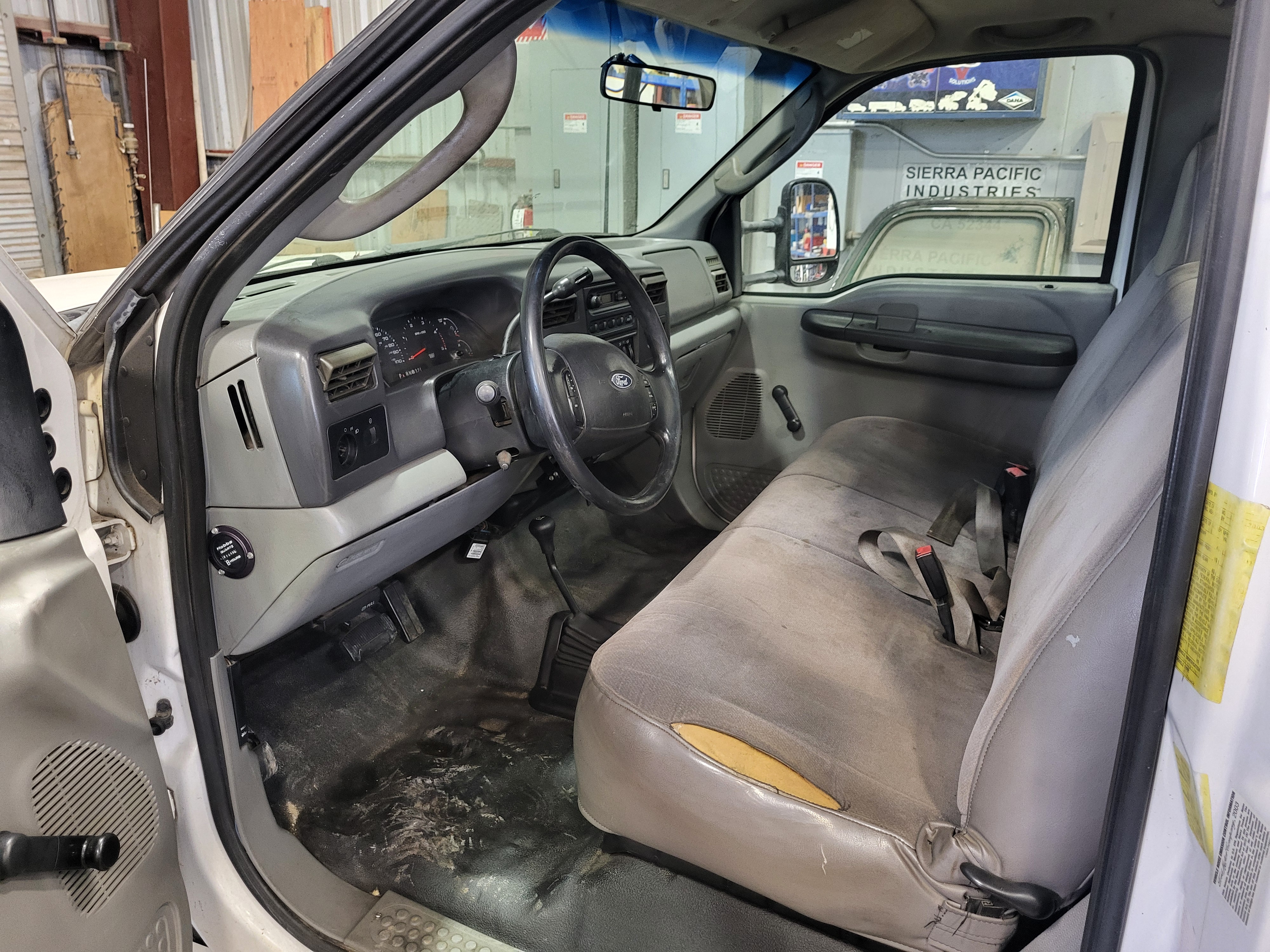 Used 2003 Ford F350 4x4 Regular Cab DRW Super Duty image 18