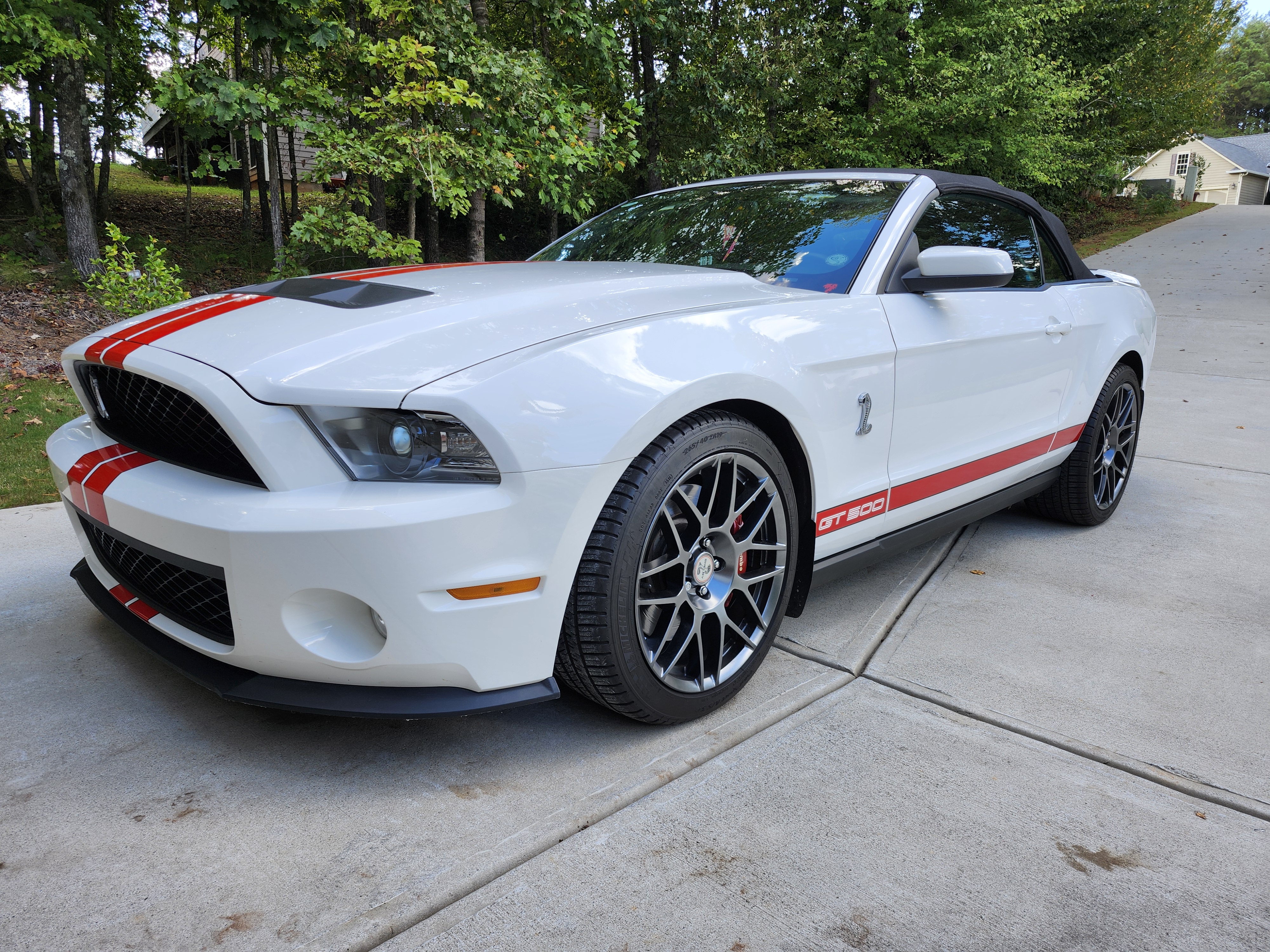 Used 2012 Ford Mustang Shelby GT500 w/ SVT Performance Pkg RWD image 20