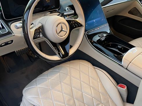 Used 2021 Mercedes-Benz S 580 4MATIC Sedan w/ AMG Line image 5