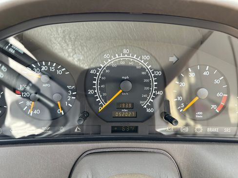 Used 1997 Mercedes-Benz SL 500 image 19