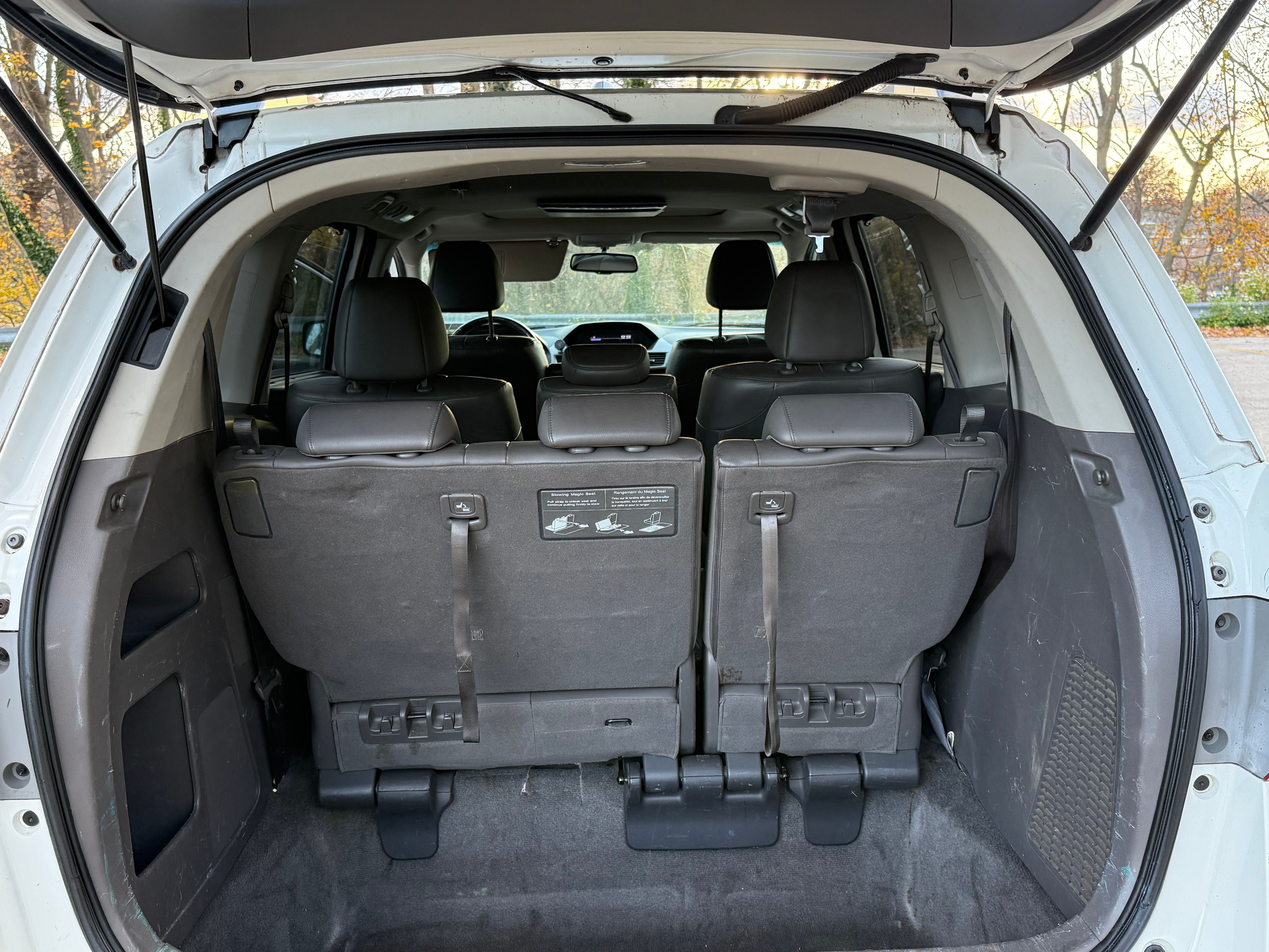Used 2011 Honda Odyssey EX-L image 9