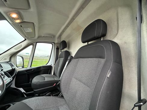 Used 2018 RAM ProMaster 2500 image 16
