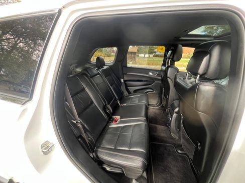Used 2014 Jeep Grand Cherokee Limited image 15