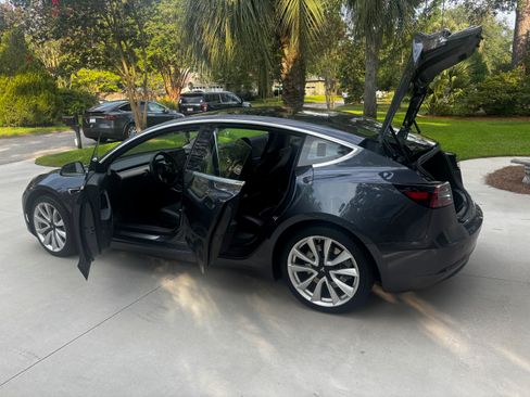 Used 2019 Tesla Model 3 Standard Range Plus RWD image 6